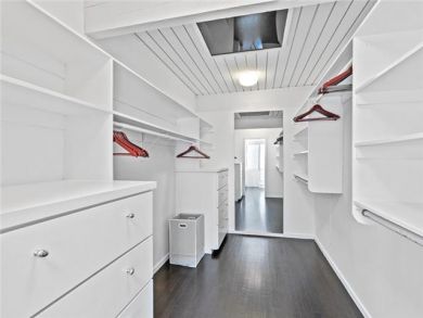 Malibu Luxury Rental Sleeps 12 Guests.